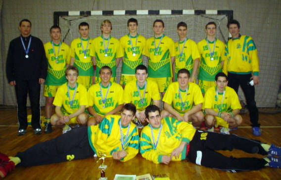 Az ez�st�rmes egy�ttes